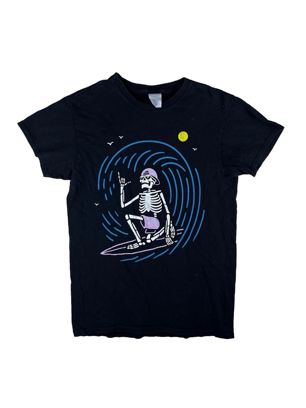 Skeleton On Wave Hipster California Surfing Surfer Small Black Tshirt Vibe Surf